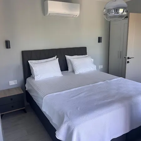 Fontes Stay, Massage And Therapy Hotell *
